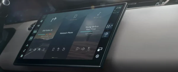 Range Rover Evoque – Or similar - Image 3